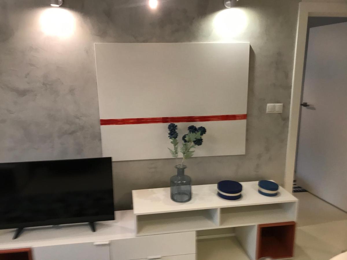 Browar Lubicz 17B Apartament 11 By Atrium Apartments Krakow Bagian luar foto